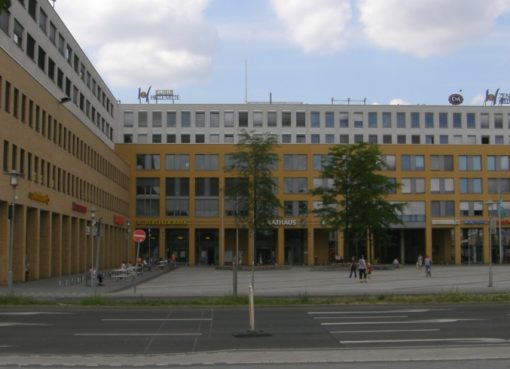 Rathaus Marzahn-Hellersdorf,