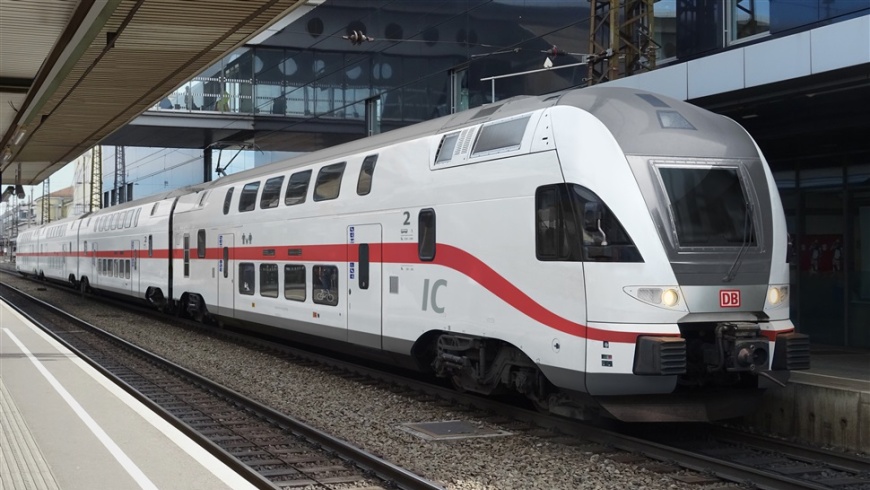 IC-Züge Dresden-Berlin-Rostock
