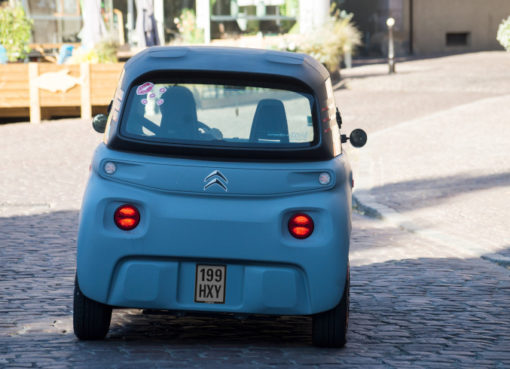 Micro Car - Foto: © DEVK/AdobeStock, Fotograf: AdobeStock/pixarno